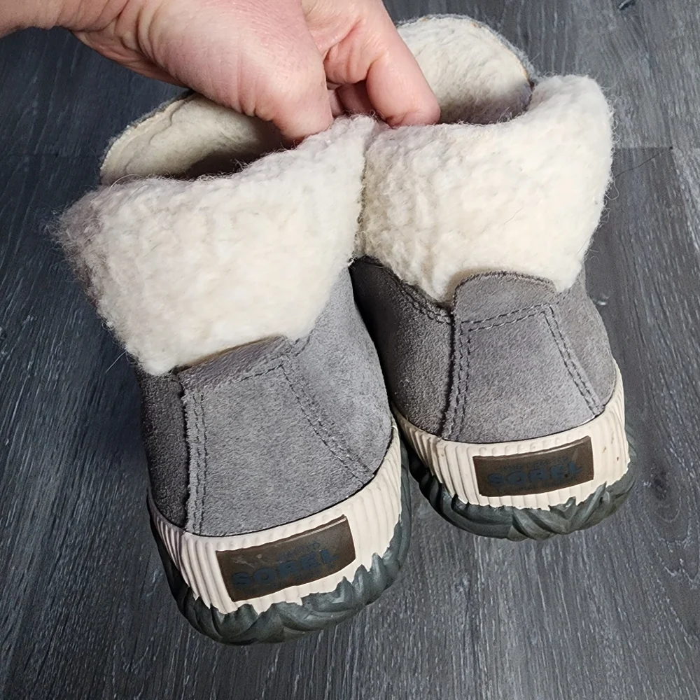 Sorel Out N About Conquest Waterproof Winter Boots Size 7